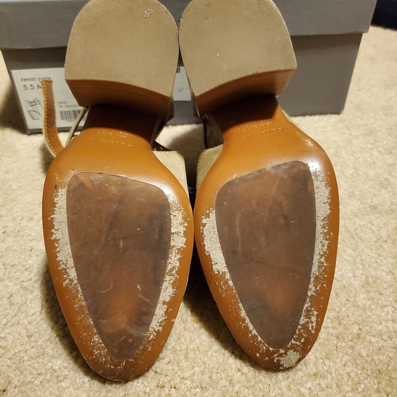 Aquatalia Freddi Cutout Bootie sz 5.5 - Picture 9 of 10